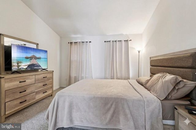 9 GOVERNOR FORT BLVD, Pemberton, NJ 08068