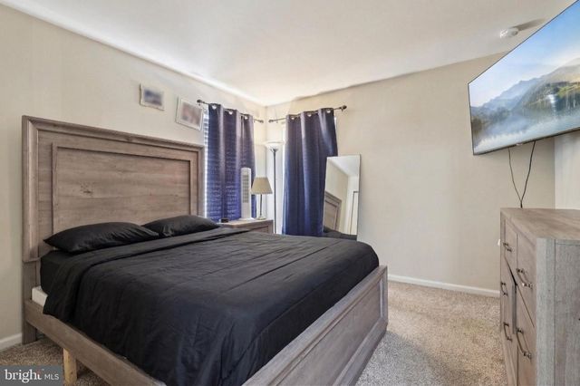 9 GOVERNOR FORT BLVD, Pemberton, NJ 08068