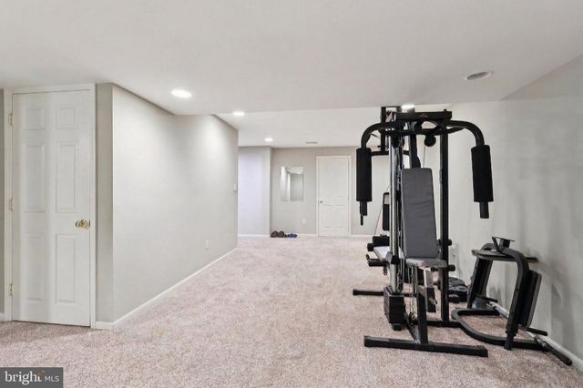 9 GOVERNOR FORT BLVD, Pemberton, NJ 08068