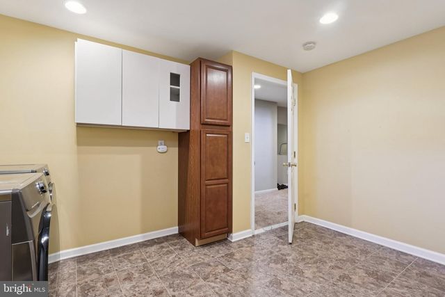 9 GOVERNOR FORT BLVD, Pemberton, NJ 08068