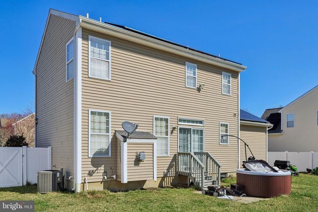 9 GOVERNOR FORT BLVD, Pemberton, NJ 08068