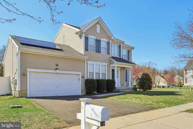 9 GOVERNOR FORT BLVD, Pemberton, NJ 08068