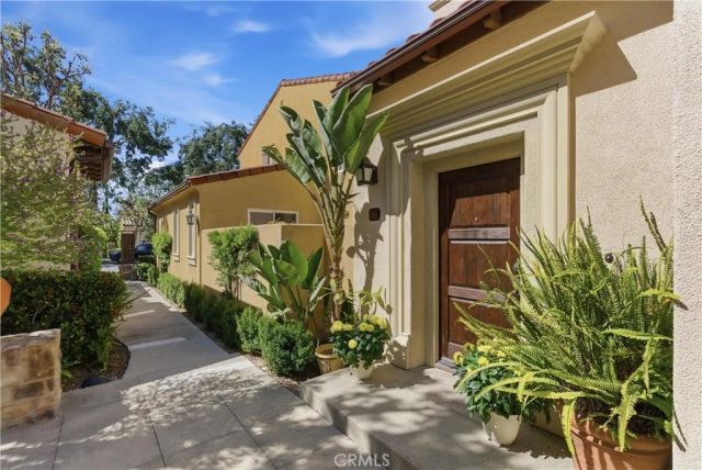 58 Clouds View, Irvine, CA 92806