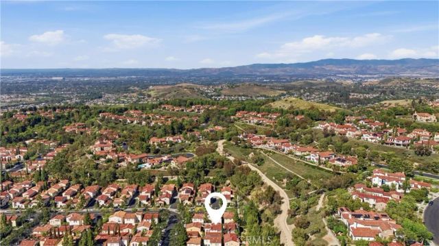 58 Clouds View, Irvine, CA 92806