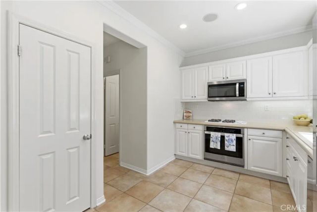 58 Clouds View, Irvine, CA 92806