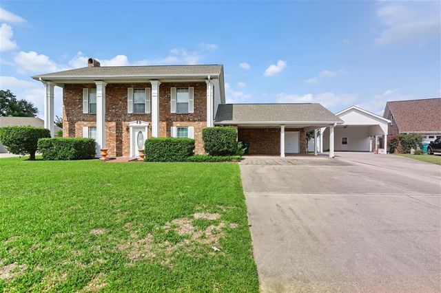 2042 Louise St Street, Sulphur, LA 70663