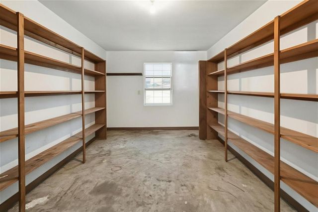 2042 Louise St Street, Sulphur, LA 70663