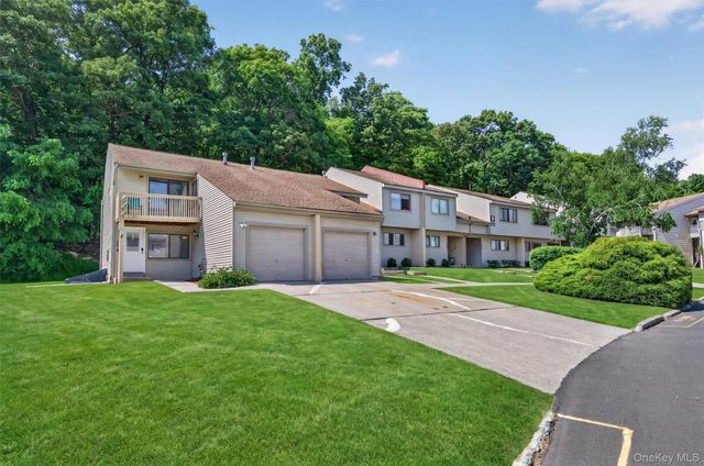 202 Concord Lane, Middletown, NY 10940