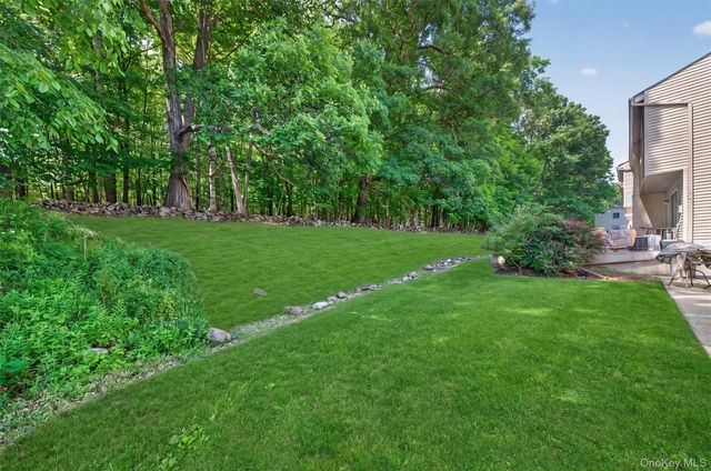 202 Concord Lane, Middletown, NY 10940