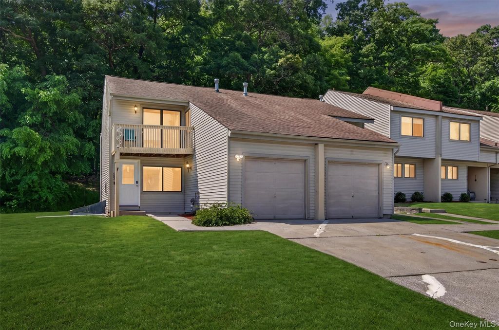 202 Concord Lane, Middletown, NY 10940