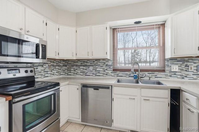 4531 Clifford Road, Genoa Township, MI 48116