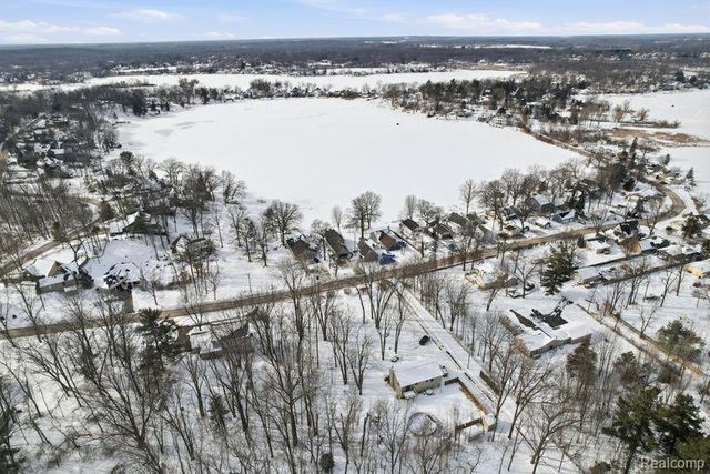 4531 Clifford Road, Genoa Township, MI 48116