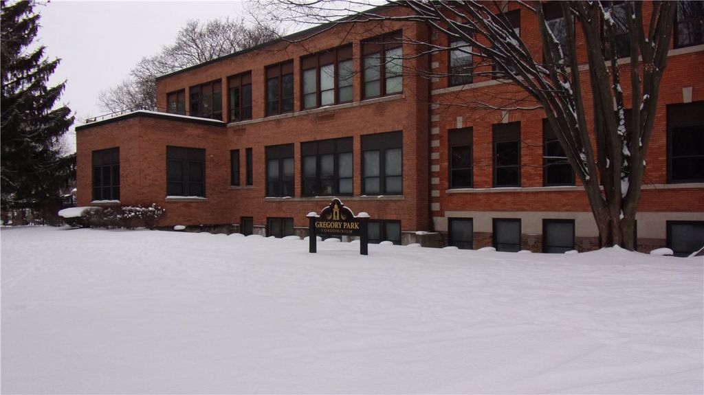 3 Gregory Park, Rochester, NY 14620