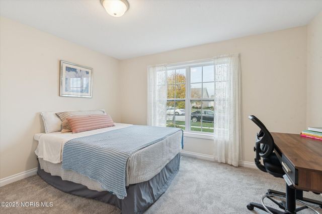 10919 S Lakes Drive, Perrysburg, OH 43551