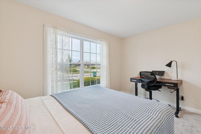 10919 S Lakes Drive, Perrysburg, OH 43551