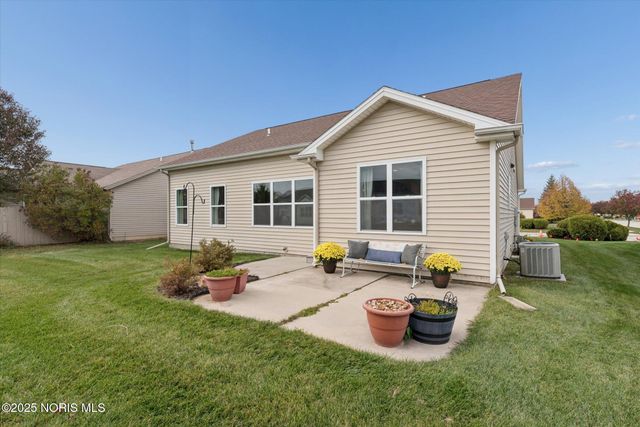 10919 S Lakes Drive, Perrysburg, OH 43551
