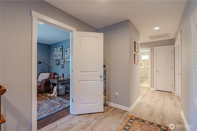 409 N 43rd Court, Ridgefield, WA 98642