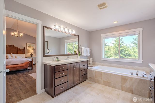 409 N 43rd Court, Ridgefield, WA 98642