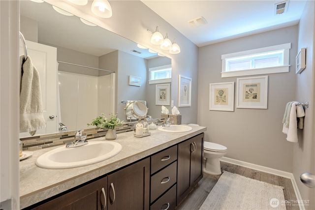 409 N 43rd Court, Ridgefield, WA 98642