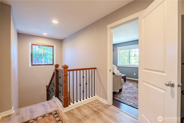 409 N 43rd Court, Ridgefield, WA 98642