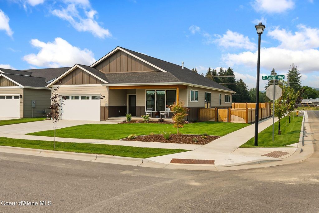 2113 S Aspen Way, Sandpoint, ID 83864 photo 1