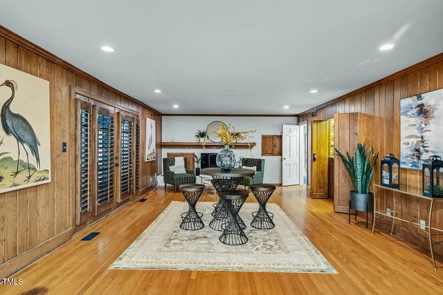 52 Dogwood Acres Drive, Chapel Hill, NC 27516