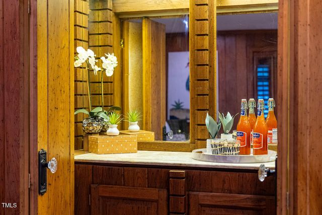 52 Dogwood Acres Drive, Chapel Hill, NC 27516