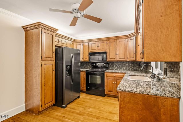 52 Dogwood Acres Drive, Chapel Hill, NC 27516