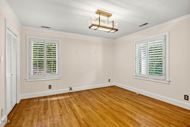 52 Dogwood Acres Drive, Chapel Hill, NC 27516