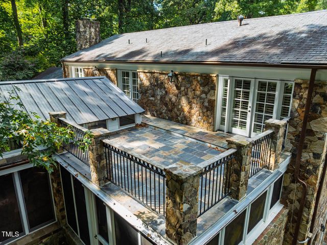 52 Dogwood Acres Drive, Chapel Hill, NC 27516