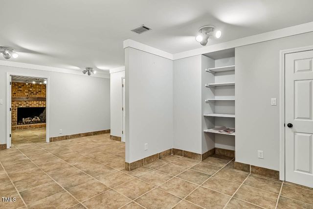 52 Dogwood Acres Drive, Chapel Hill, NC 27516