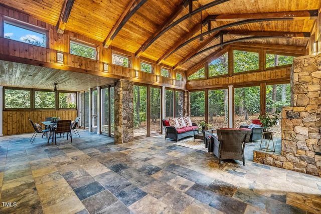 52 Dogwood Acres Drive, Chapel Hill, NC 27516