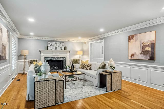 52 Dogwood Acres Drive, Chapel Hill, NC 27516