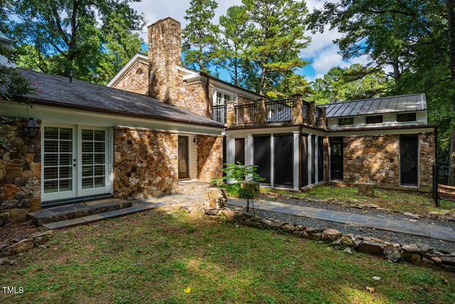 52 Dogwood Acres Drive, Chapel Hill, NC 27516