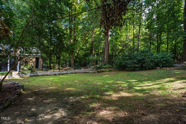 52 Dogwood Acres Drive, Chapel Hill, NC 27516