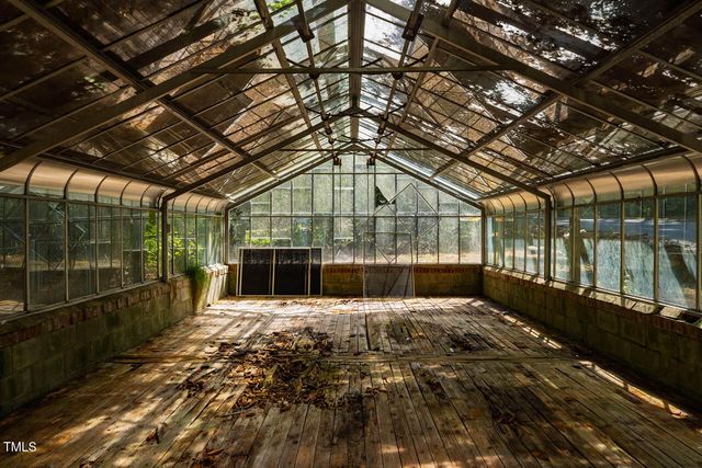 52 Dogwood Acres Drive, Chapel Hill, NC 27516