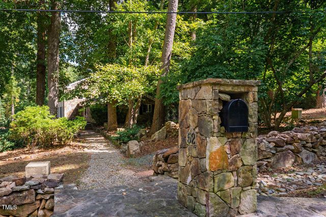 52 Dogwood Acres Drive, Chapel Hill, NC 27516