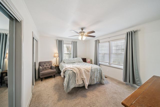 1812 N Grant Parkway, Miami, OK 74354