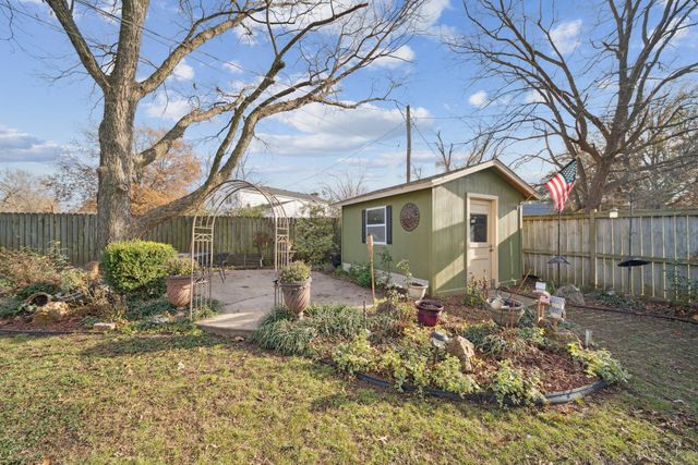 1812 N Grant Parkway, Miami, OK 74354