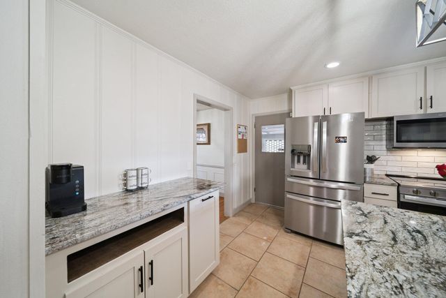 1812 N Grant Parkway, Miami, OK 74354