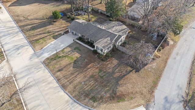 1812 N Grant Parkway, Miami, OK 74354