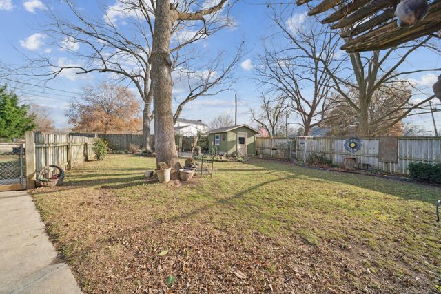 1812 N Grant Parkway, Miami, OK 74354