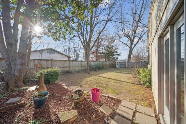 1812 N Grant Parkway, Miami, OK 74354