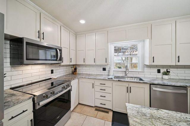 1812 N Grant Parkway, Miami, OK 74354