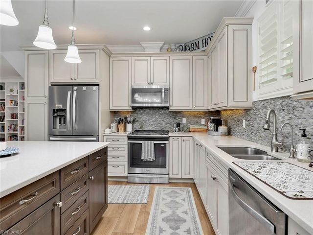 24810 Rodas DR, Bonita Springs, FL 34135