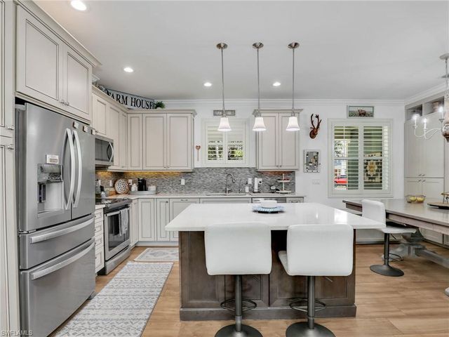 24810 Rodas DR, Bonita Springs, FL 34135