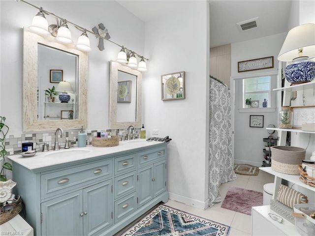 24810 Rodas DR, Bonita Springs, FL 34135