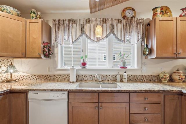 460 Bittersweet Circle, Williston, VT 05495
