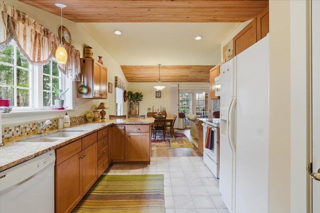 460 Bittersweet Circle, Williston, VT 05495