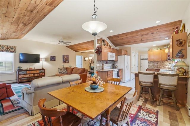 460 Bittersweet Circle, Williston, VT 05495